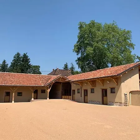 Ancien Haras Refait A Neuf A 3 Km De